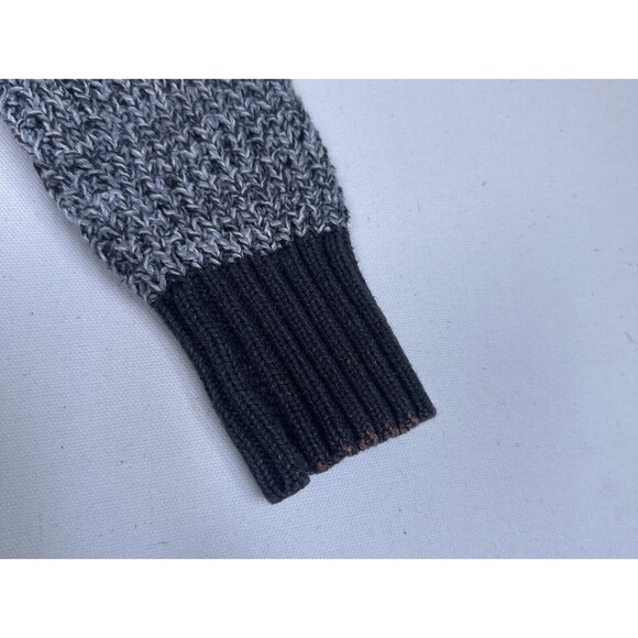 Women's Gray Crew Neck Sweater - Picture 8 of 13